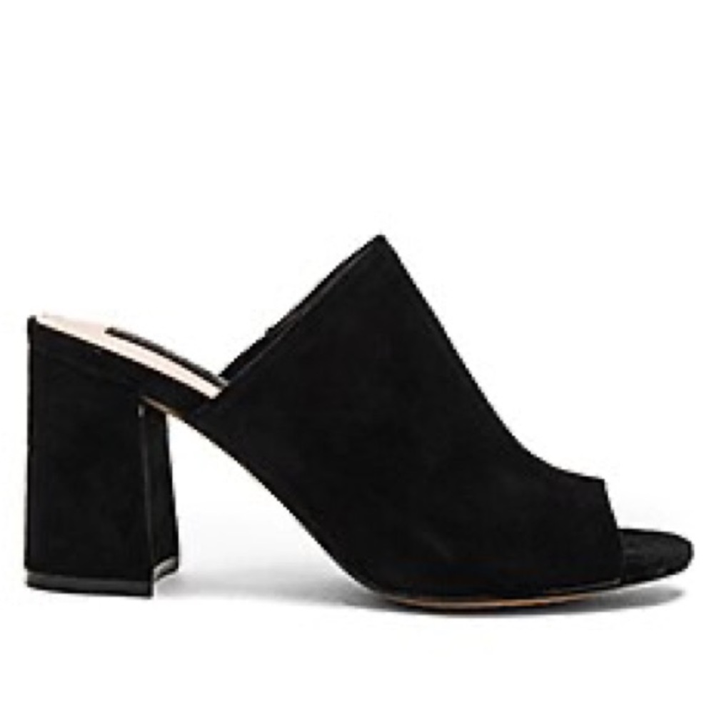 Steve Madden Fume heel in black suede